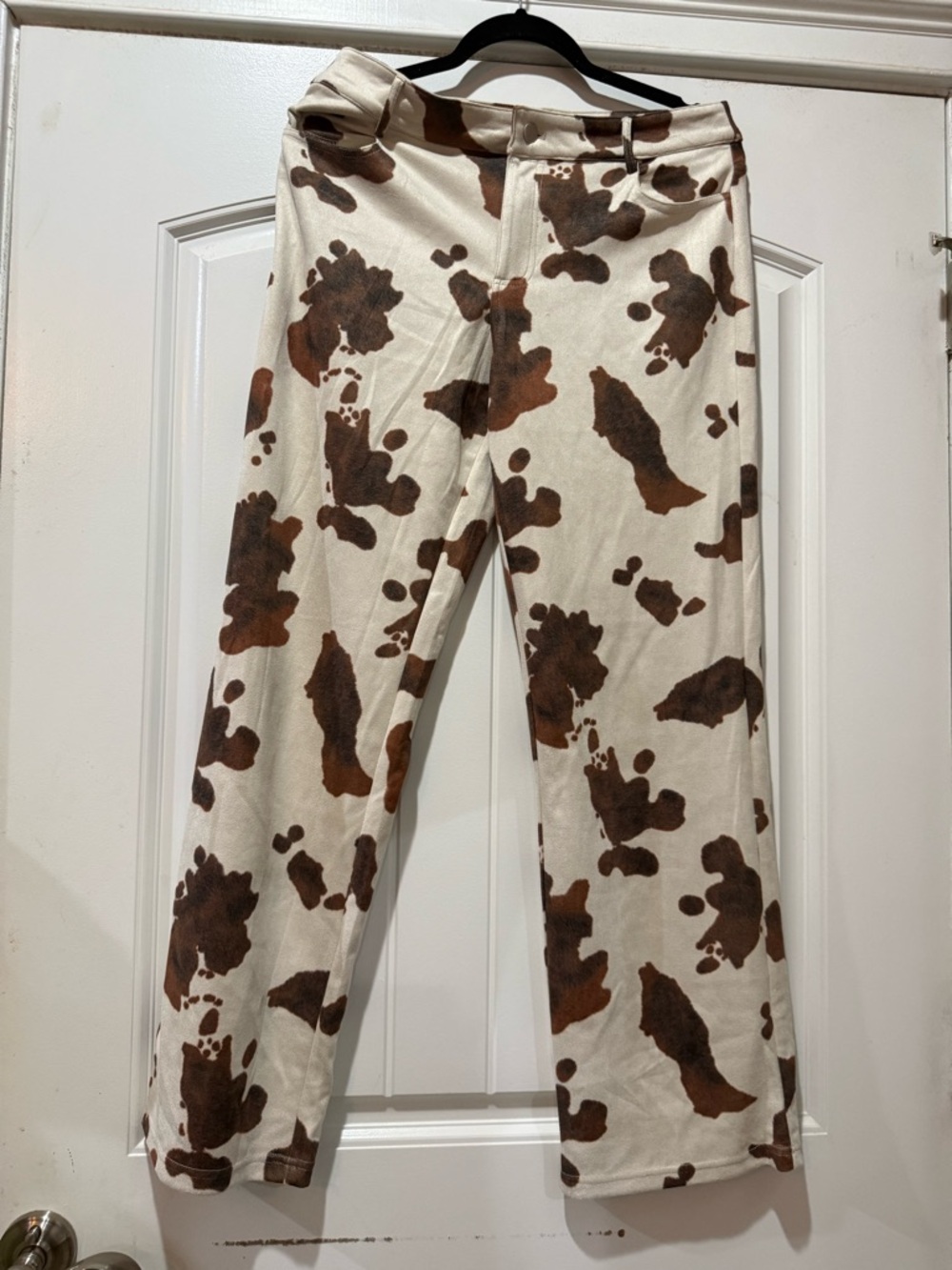 Le Lis Cream & Brown Cow Print Straight Leg Pants